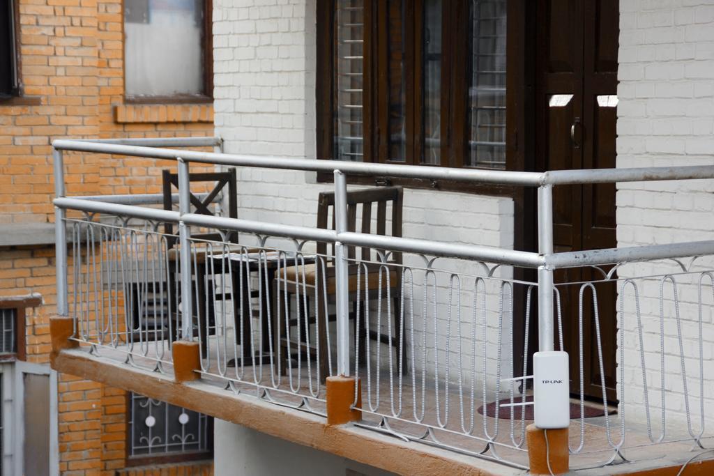 Hotel Peace N Park Катманду Стая снимка